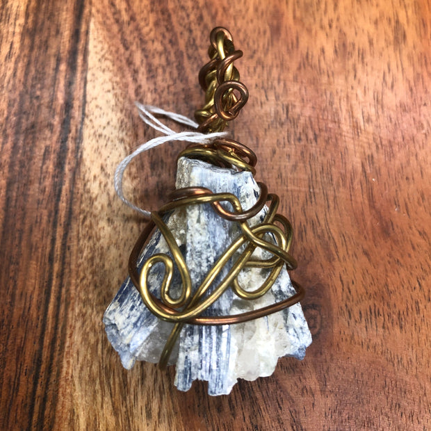 Kyanite Pendant